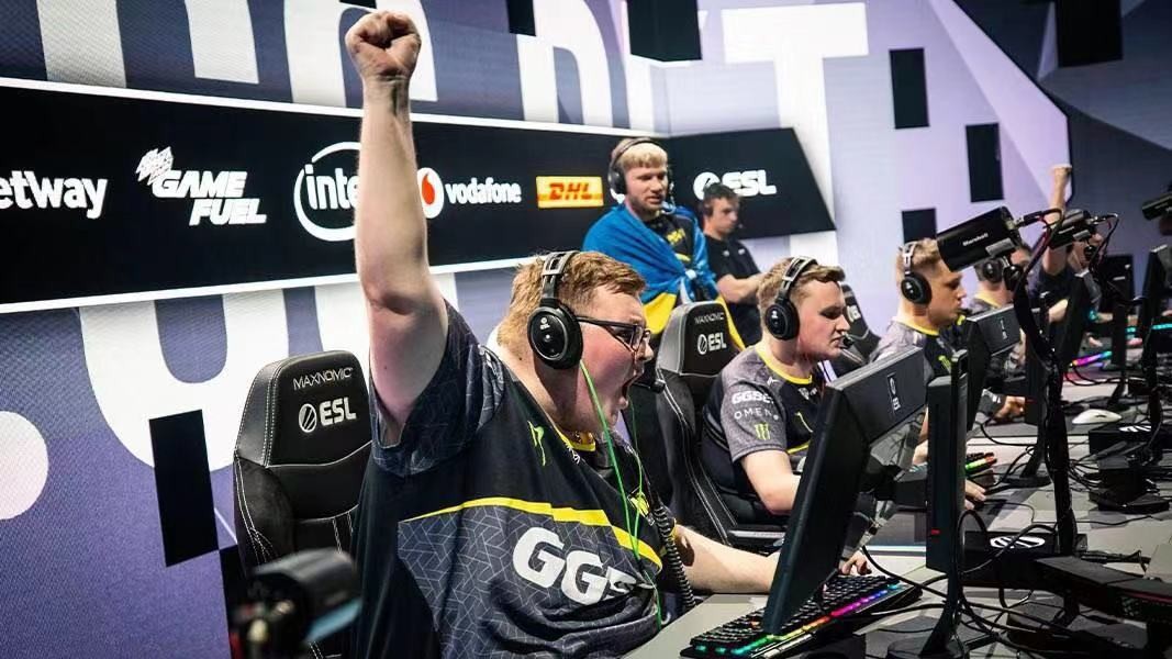 坚实基础 坚实基础